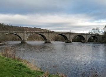 united-kingdom/dundee/landmark/dunkeld-bridge