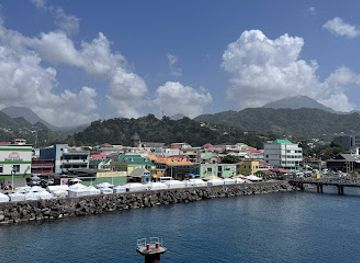 dominica/emerald-pool/landmark/dominica-cruise-terminal