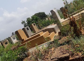 benin/porto-novo/landmark/cemetery-danto