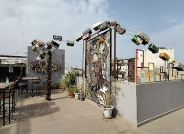 senegal/dakar-region/landmark/loman-art-house-art-gallery