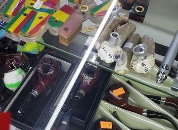 missouri/sedalia/landmark/blue-moon-smoke-shop