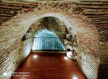 spain/toledo/jewish-quarter/landmark/el-pozo-de-los-deseos-r-saavedra