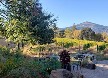 oregon/hood-river/landmark/cathedral-ridge-winery