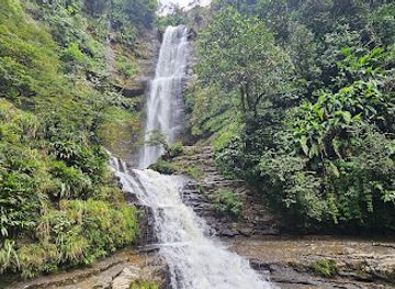 colombia/andean-region/landmark/juan-curi-waterfall