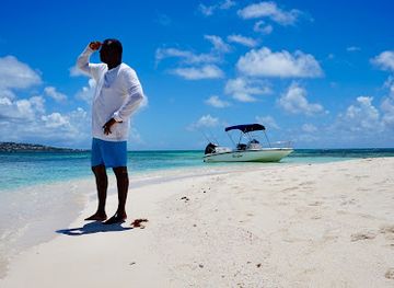 antigua-and-barbuda/dickenson-bay/landmark/cocovibes-tours-private-custom-boat-tours