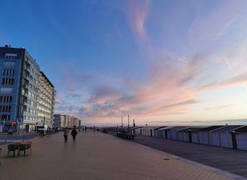 belgium/ostend-bruges-international-airport/landmark/strand-mariakerke