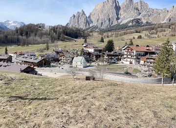 italy/cortina-d-ampezzo/landmark/view-point