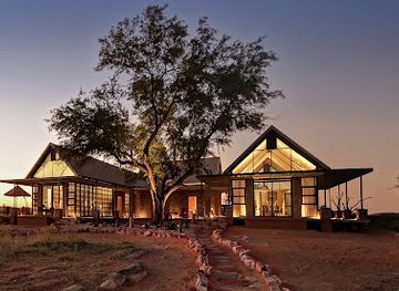 namibia/namib-desert/landmark/otjimbondona-kalahari