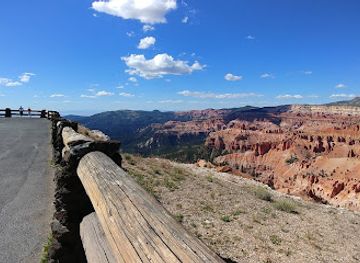 utah/dixie/landmark/visitor-contact-station