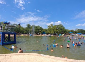 texas/fort-worth/landmark/burger-s-lake
