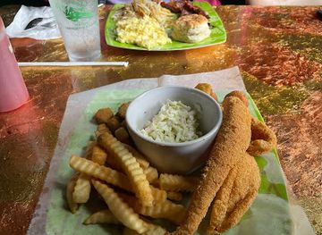 arkansas/jonesboro/landmark/the-edge-southern-cafe