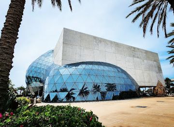 florida/st-petersburg/st-pete-beach/landmark/the-dali-salvador-dali-museum