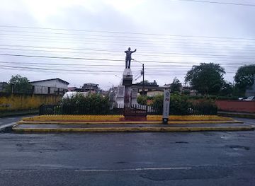ecuador/santo-domingo-de-los-tsachilas-region/landmark/monument-julio-jaramillo