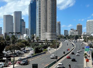 israel/tel-aviv-district/landmark/atrium
