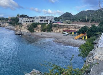 curacao/caracas-bay/landmark/about-jackie-fine-diving