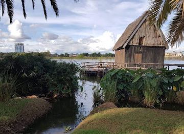 madagascar/analamanga/landmark/in-square-tana-waterfront