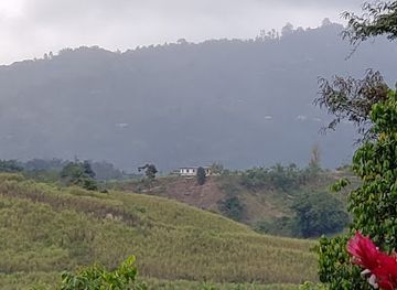puerto-rico/la-cordillera-central/landmark/la-piedra-escondida