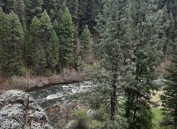 oregon/wheeler-county/landmark/north-fork-john-day-river
