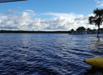 guyana/pomeroon-supenaam/landmark/mainstay-lake