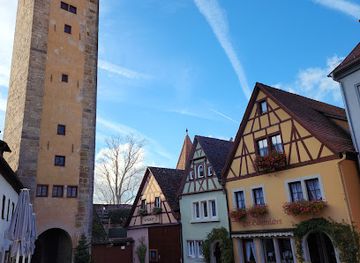 germany/rothenburg-ob-der-tauber/landmark/castle-gate