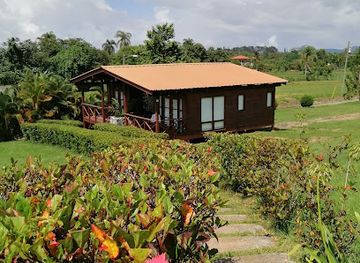 dominican-republic/jarabacoa/landmark/rancho-doble-f-mountain-lodge-restaurant
