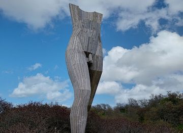 belgium/de-panne/landmark/beaufort-beeldenpark-christophorus-gerhard-lentink