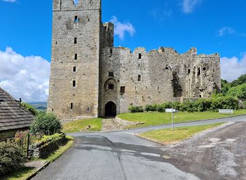 united-kingdom/yorkshire-and-the-humber/landmark/bolton-castle