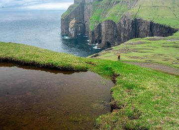 faroe-islands/norooyar/landmark/asmundarstakkur