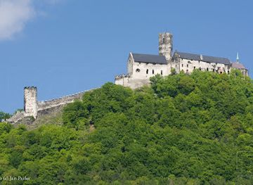 czechia/north-bohemia/landmark/state-castle-bezdez