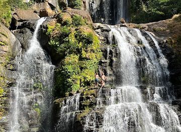 costa-rica/jaco/landmark/costa-rica-waterfall-tours