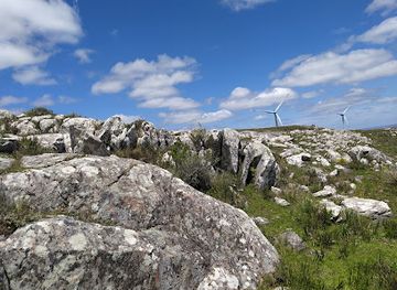 uruguay/cerro-catedral/landmark/cartel-de-acceso-a-cerro-catedral