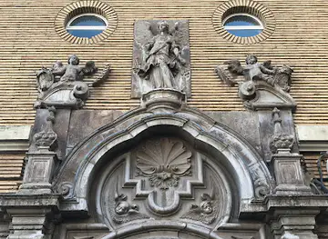 Puerta del Palacio de los Salabert-Sora
