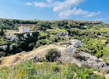malta/blue-grotto/landmark/victoria-lines