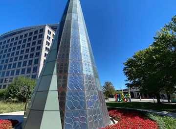 connecticut/stamford/downtown-stamford/landmark/the-stamford-cone