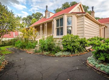 new-zealand/auckland/landmark/ewelme-cottage-heritage-new-zealand-pouhere-taonga