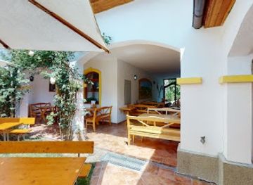 austria/weinviertel/landmark/weingut-hirschbuchler-heuriger-gastezimmer