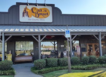 arkansas/russellville/landmark/cracker-barrel-old-country-store
