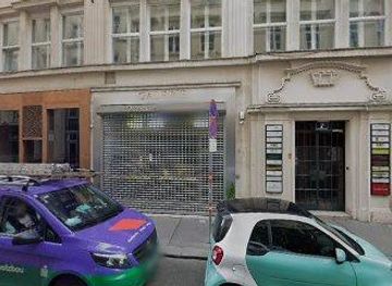 austria/eisenstadt/landmark/dorotheergasse-7