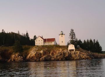 maine/camden/landmark/maine-windjammer-cruises