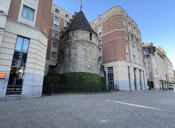 belgium/flemish-brabant/landmark/black-tower