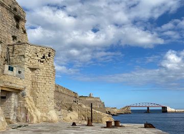 malta/tas-silg-area/landmark/boom-defence