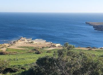 malta/fawwara-area/landmark/xemxija-temple-remains