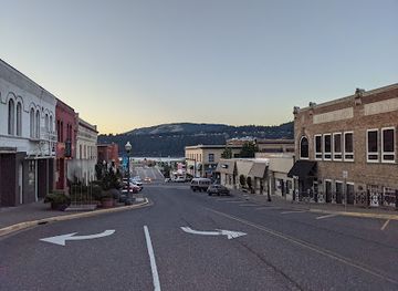 oregon/hood-river/landmark/mugen-noodle