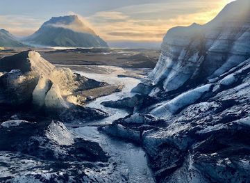 iceland/vatnajokull-national-park/landmark/katla-ice-cave