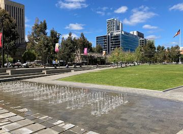 Victoria Square