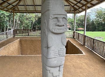 colombia/pacific-region/landmark/arqueologico-alto-de-las-piedras-park