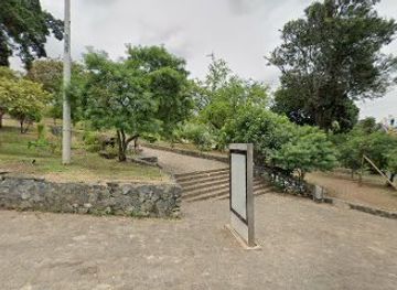 colombia/cali/san-antonio/landmark/artesanos-de-san-antonio