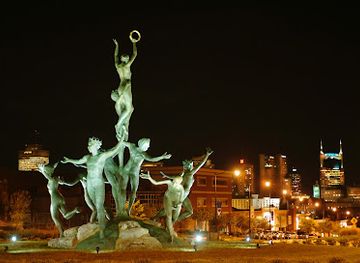 tennessee/nashville-basin/landmark/musica-statue