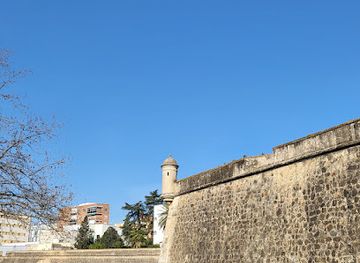 spain/badajoz/landmark/baluarte-de-san-pedro