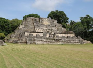 belize/caracol/landmark/crooked-tree-wildlife-sanctuary